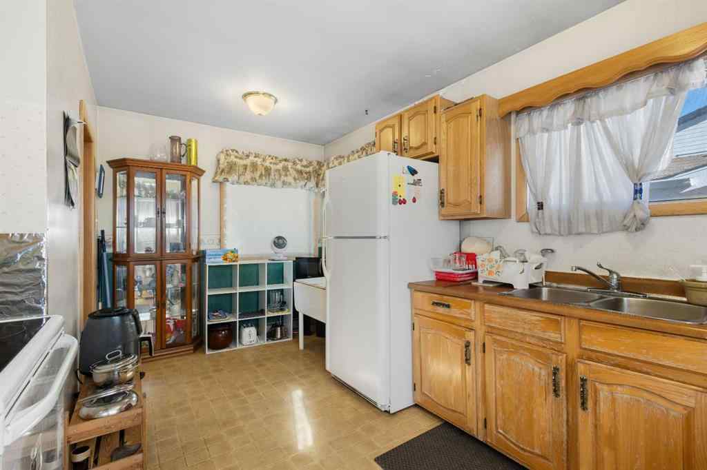 MLS® A2264740 - 3519 34 Avenue SW in Rutland Park Calgary, Residential