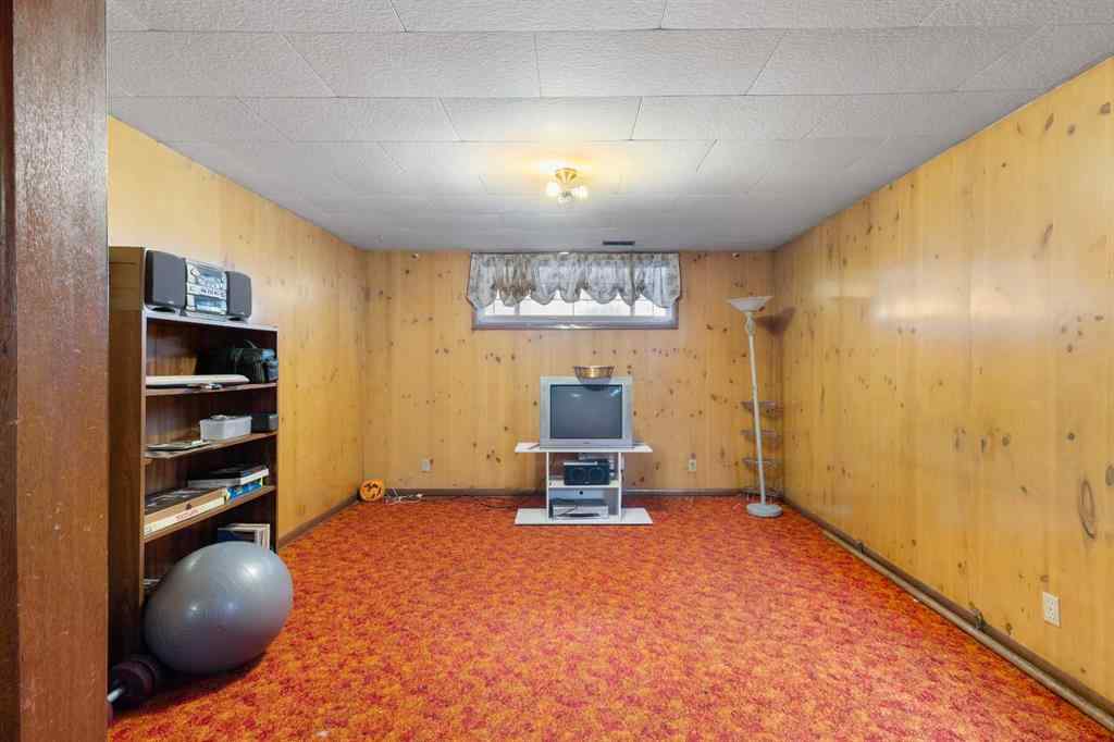 MLS® A2264740 - 3519 34 Avenue SW in Rutland Park Calgary, Residential