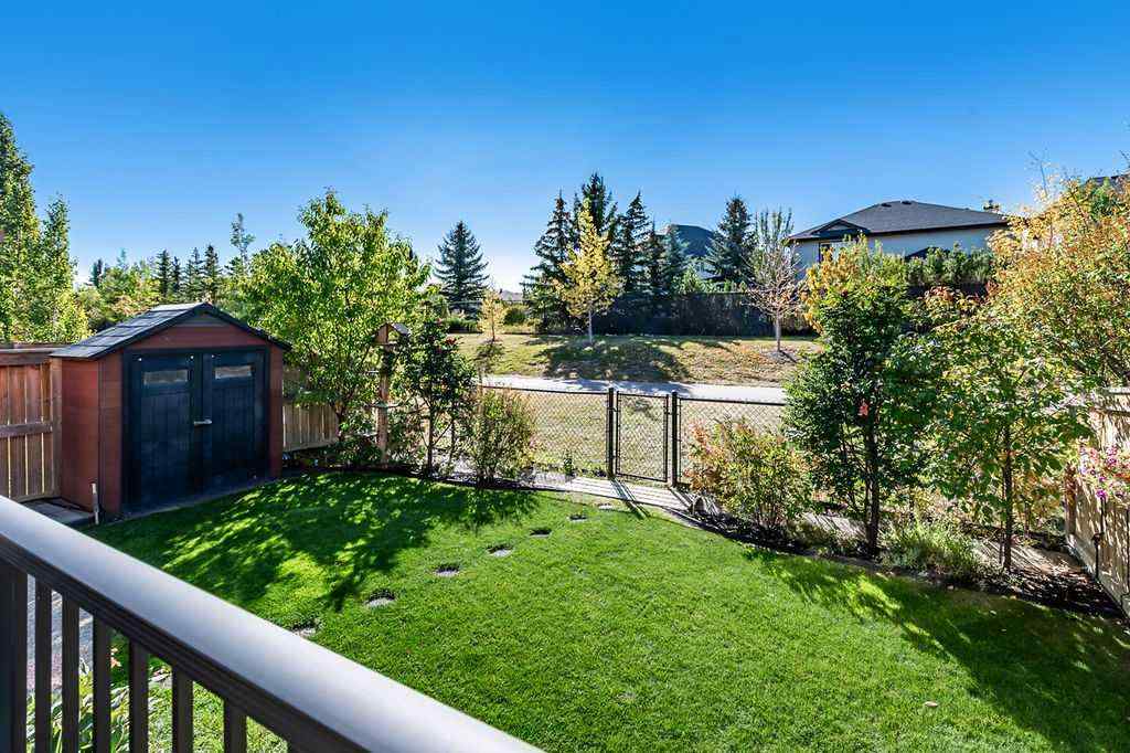 MLS® A2264743 - 29 Cougar Ridge Close SW in Cougar Ridge Calgary, Residential