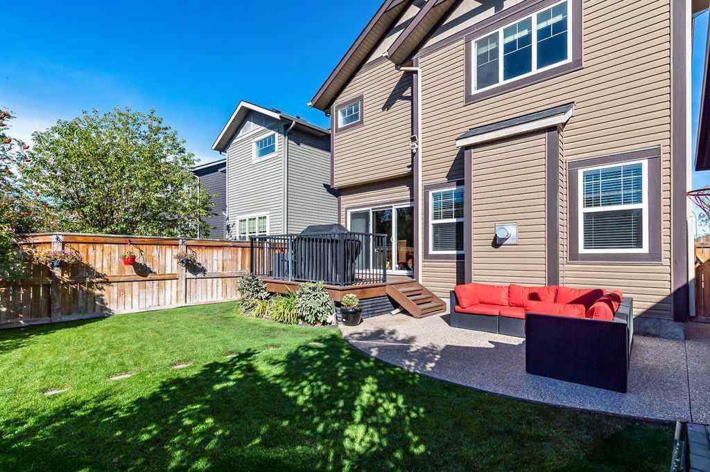 MLS® A2264743 - 29 Cougar Ridge Close SW in Cougar Ridge Calgary, Residential