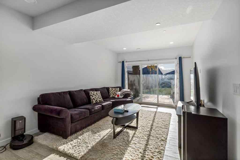 MLS® A2264746 - 27 Lucas Terrace NW in Livingston Calgary, Residential