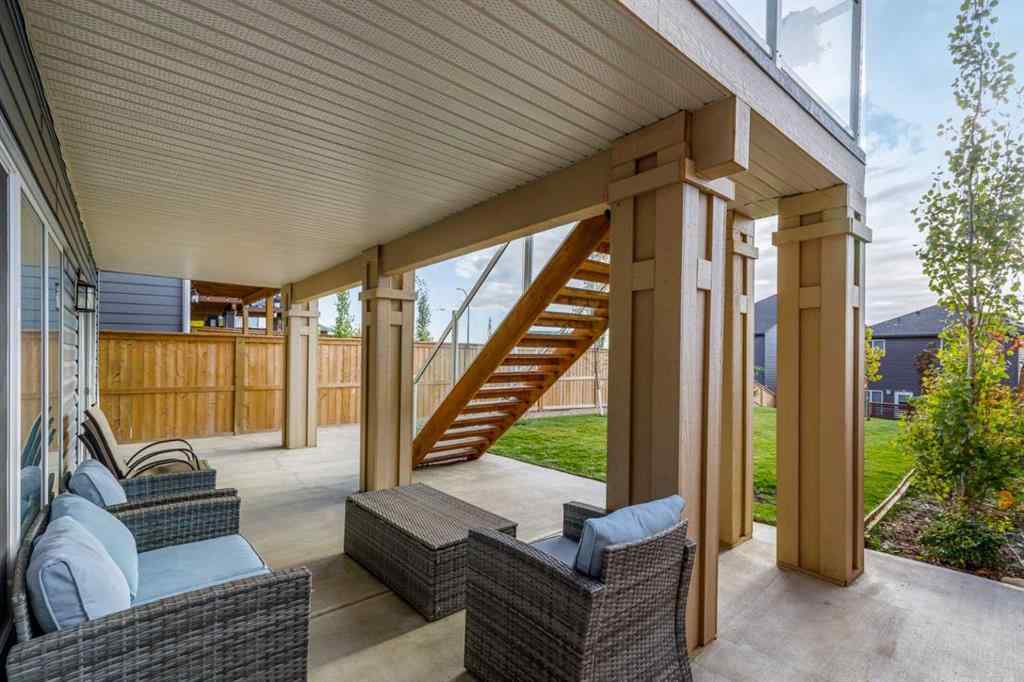 MLS® A2264746 - 27 Lucas Terrace NW in Livingston Calgary, Residential