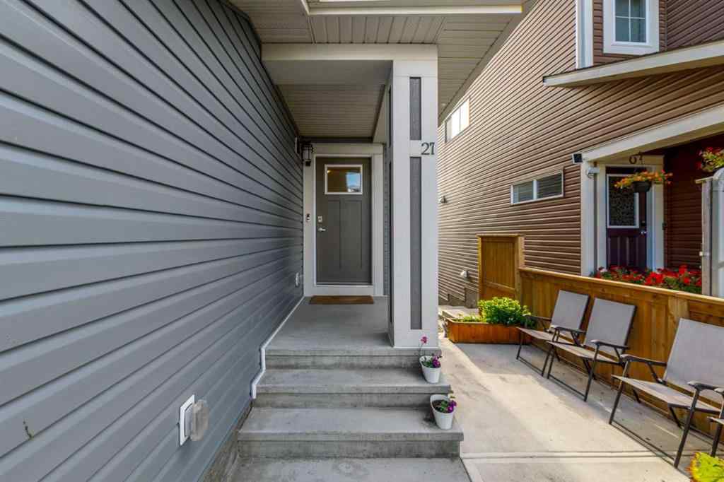 MLS® A2264746 - 27 Lucas Terrace NW in Livingston Calgary, Residential