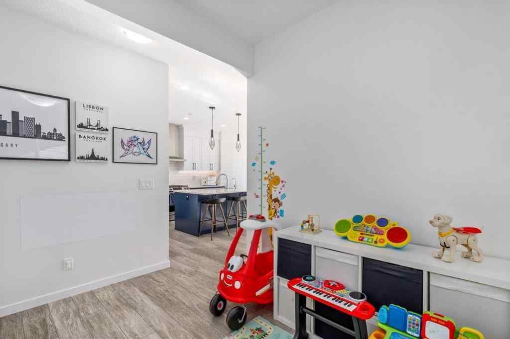 MLS® A2264746 - 27 Lucas Terrace NW in Livingston Calgary, Residential