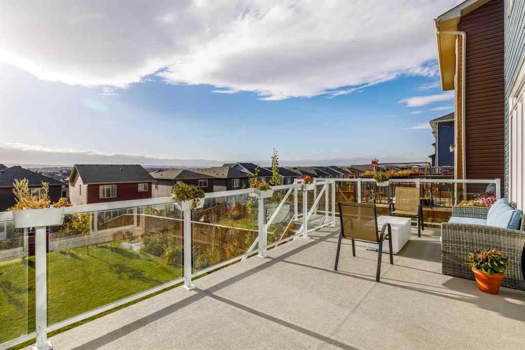 MLS® A2264746 - 27 Lucas Terrace NW in Livingston Calgary, Residential