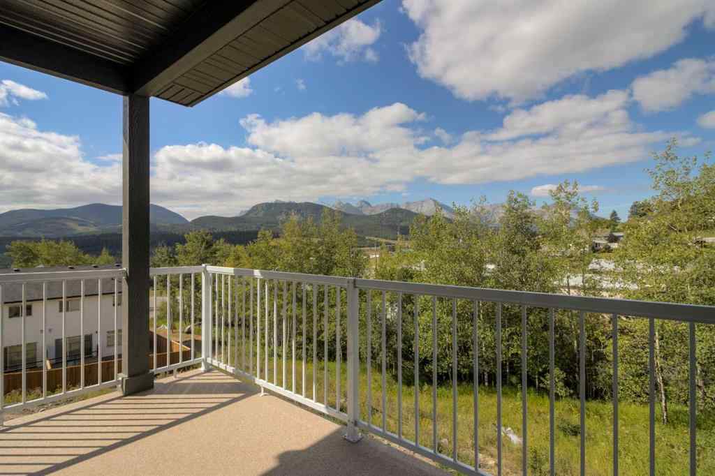 MLS® A2264753 - 8602 25 Avenue  in NONE Coleman, Residential