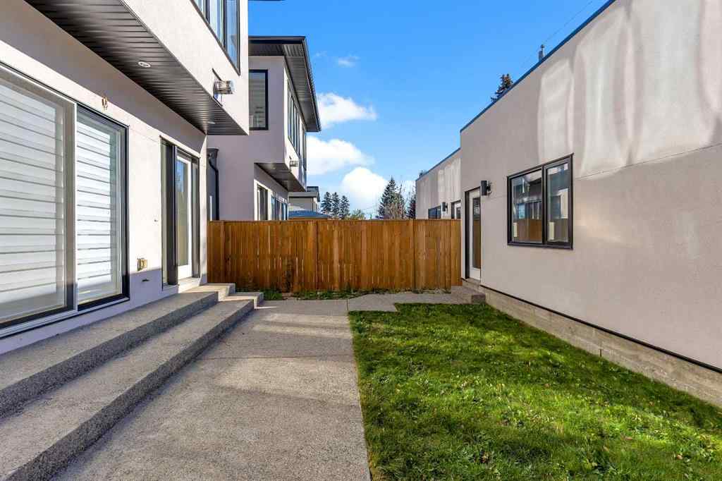MLS® A2264759 - 617 19 Avenue NW in Mount Pleasant Calgary, Residential