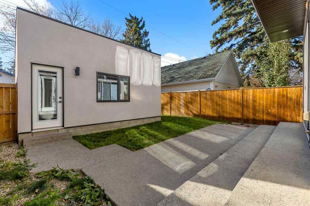 MLS® A2264759 - 617 19 Avenue NW in Mount Pleasant Calgary, Residential