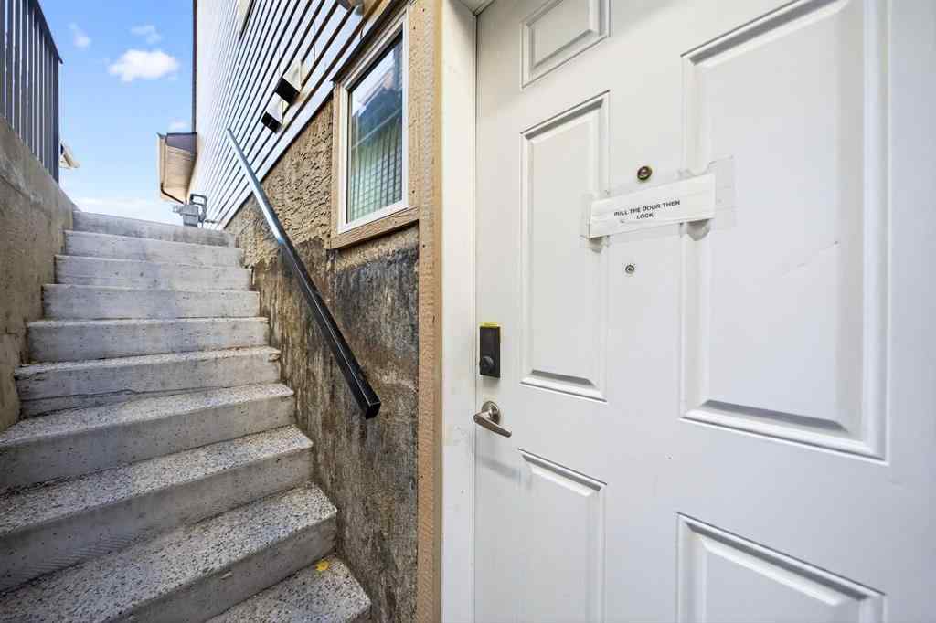 MLS® A2264768 - 21 Panamount Street NW in Panorama Hills Calgary, Residential