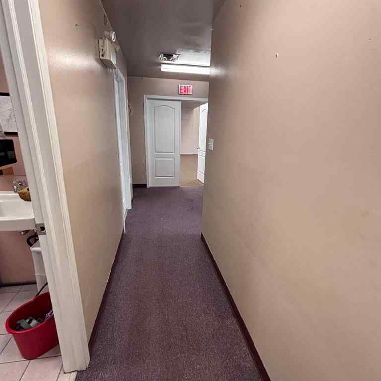 MLS® A2264774 - Unit #9 3295 Dunmore Road SE in Ross Glen Medicine Hat, Commercial