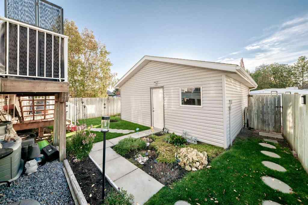 MLS® A2264780 - 57 Kelly Street  in Kentwood East Red Deer, Residential