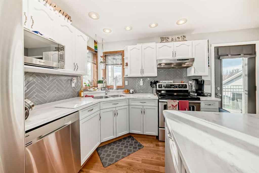 MLS® A2264780 - 57 Kelly Street  in Kentwood East Red Deer, Residential