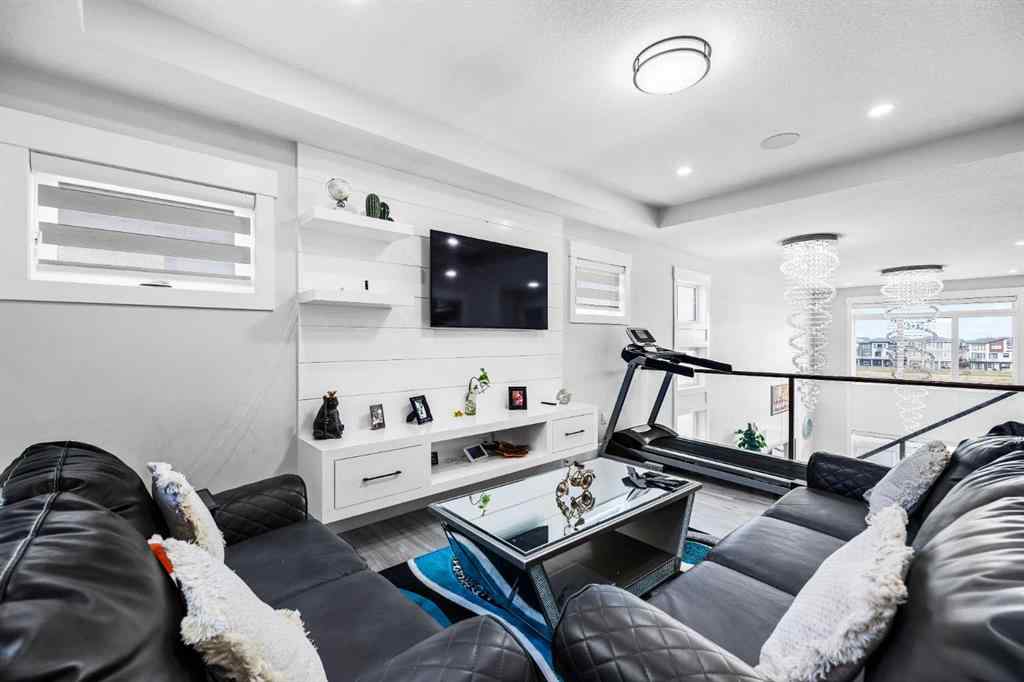 MLS® A2264781 - 45 Waterford Terrace  in Waterford Estates Chestermere, Residential