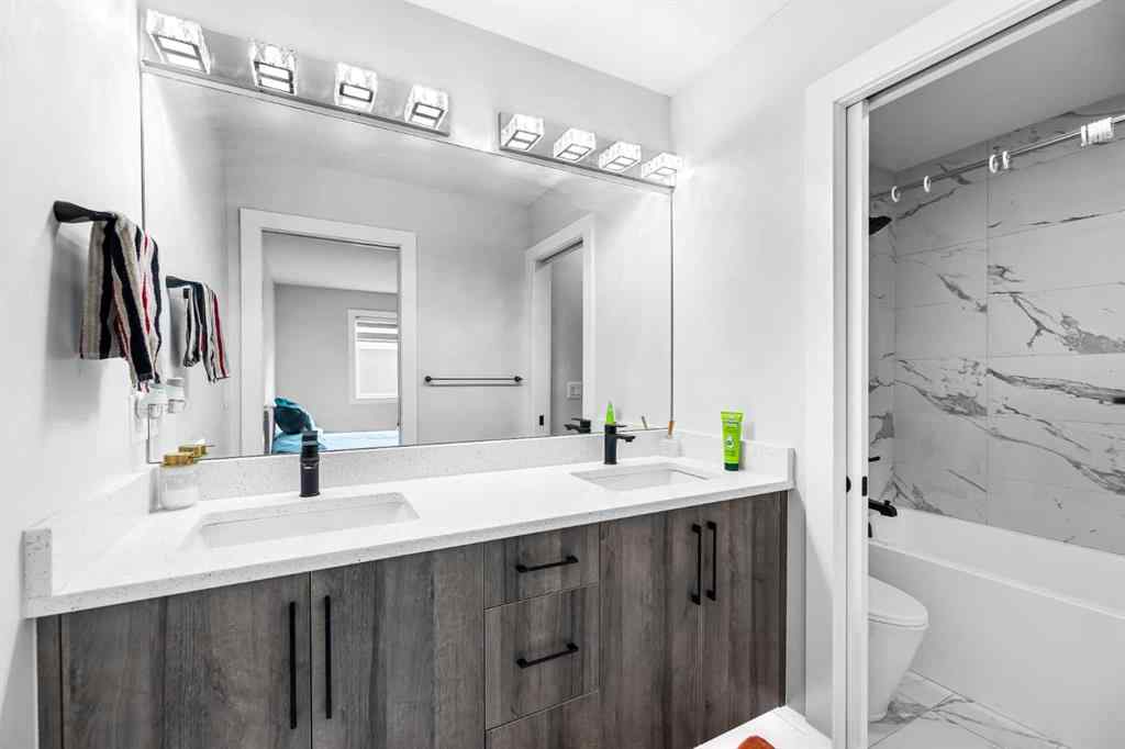 MLS® A2264781 - 45 Waterford Terrace  in Waterford Estates Chestermere, Residential