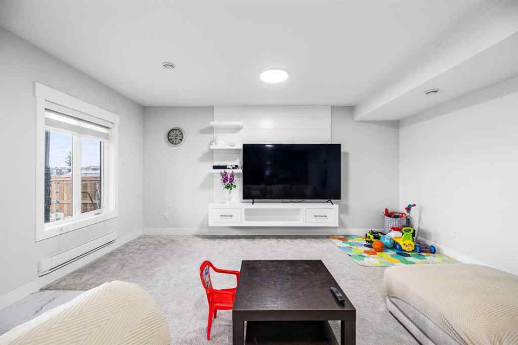 MLS® A2264781 - 45 Waterford Terrace  in Waterford Estates Chestermere, Residential