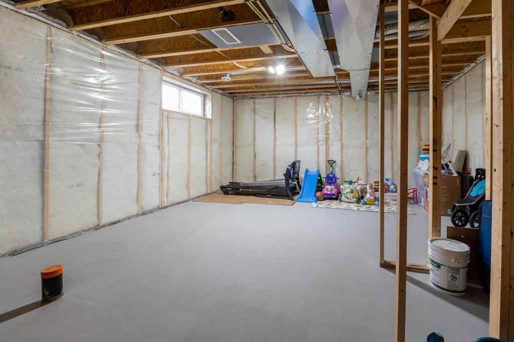 MLS® A2264790 - 117 Midtown Close SW in Midtown Airdrie, Residential