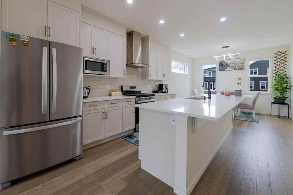 MLS® A2264790 - 117 Midtown Close SW in Midtown Airdrie, Residential