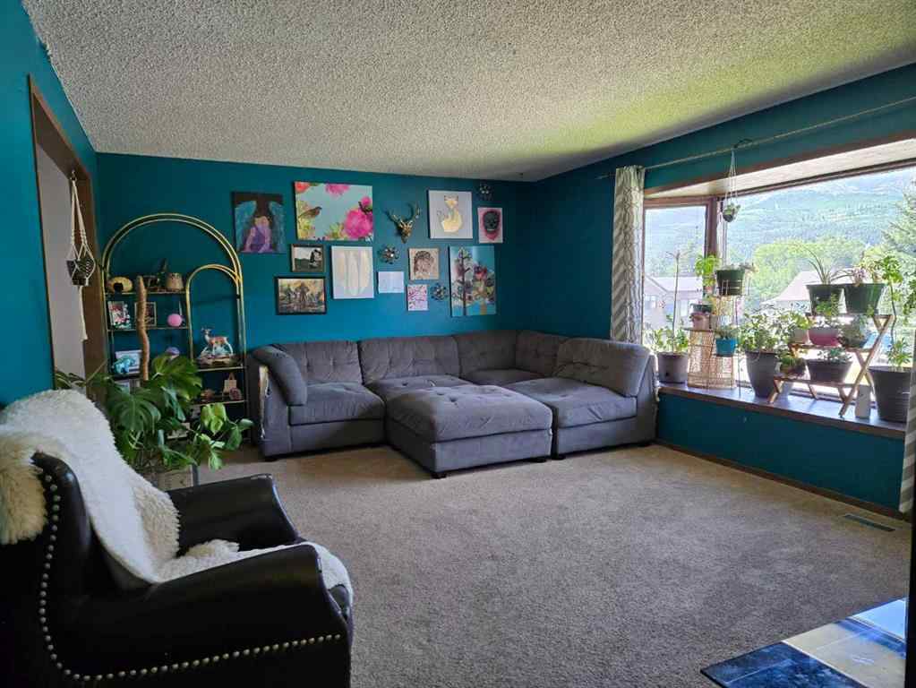 MLS® A2264792 - 3002 225 Street  in NONE Bellevue, Residential