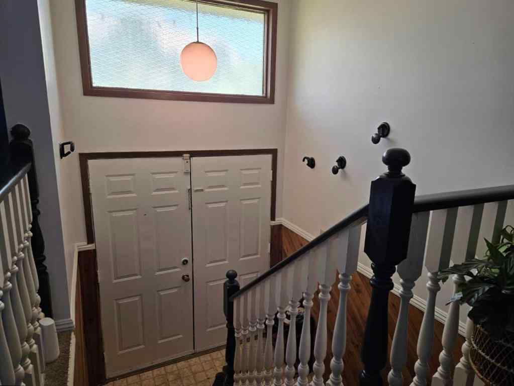 MLS® A2264792 - 3002 225 Street  in NONE Bellevue, Residential