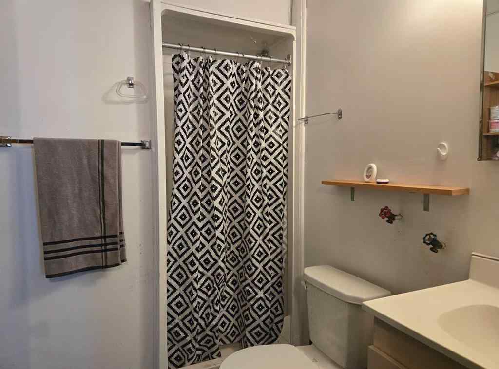 MLS® A2264792 - 3002 225 Street  in NONE Bellevue, Residential