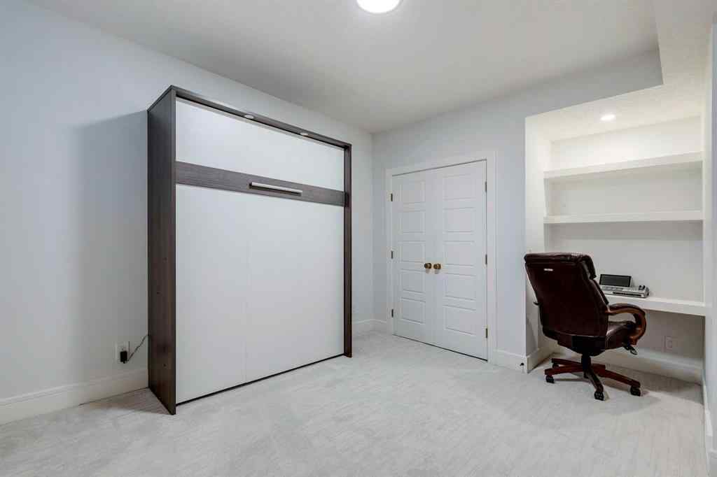 MLS® A2264795 - 2720 4 Avenue NW in West Hillhurst Calgary, Residential