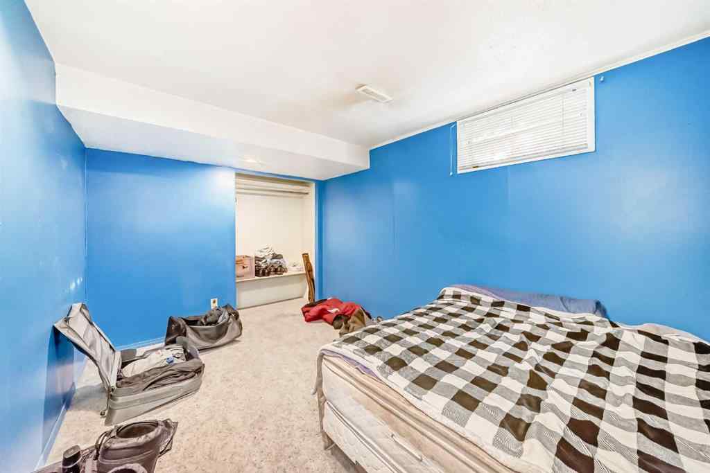 MLS® A2264800 - 808 Avonlea Place SE in Acadia Calgary, Residential