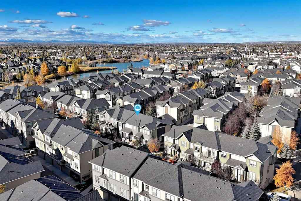 MLS® A2264809 - 1022 Mckenzie Towne Villas SE in McKenzie Towne Calgary, Residential