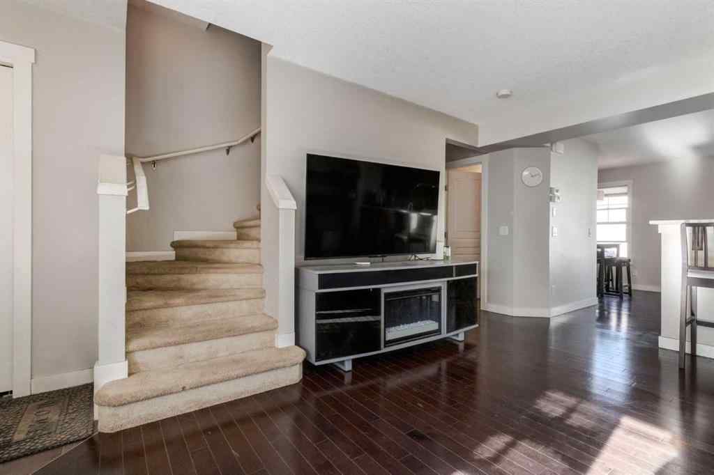 MLS® A2264809 - 1022 Mckenzie Towne Villas SE in McKenzie Towne Calgary, Residential