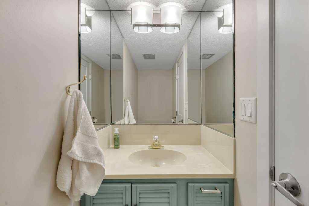 MLS® A2264812 - Unit #56 5400 dalhousie Drive NW in Dalhousie Calgary, Residential