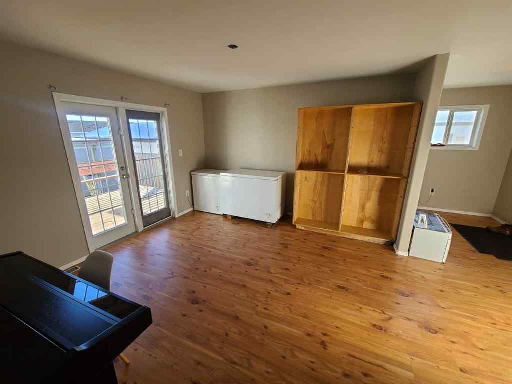 MLS® A2264813 - 5216 46 Street  in NONE Grimshaw, Residential