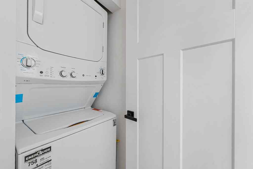 MLS® A2264814 - 966 Berkley Drive NW in Beddington Heights Calgary, Residential