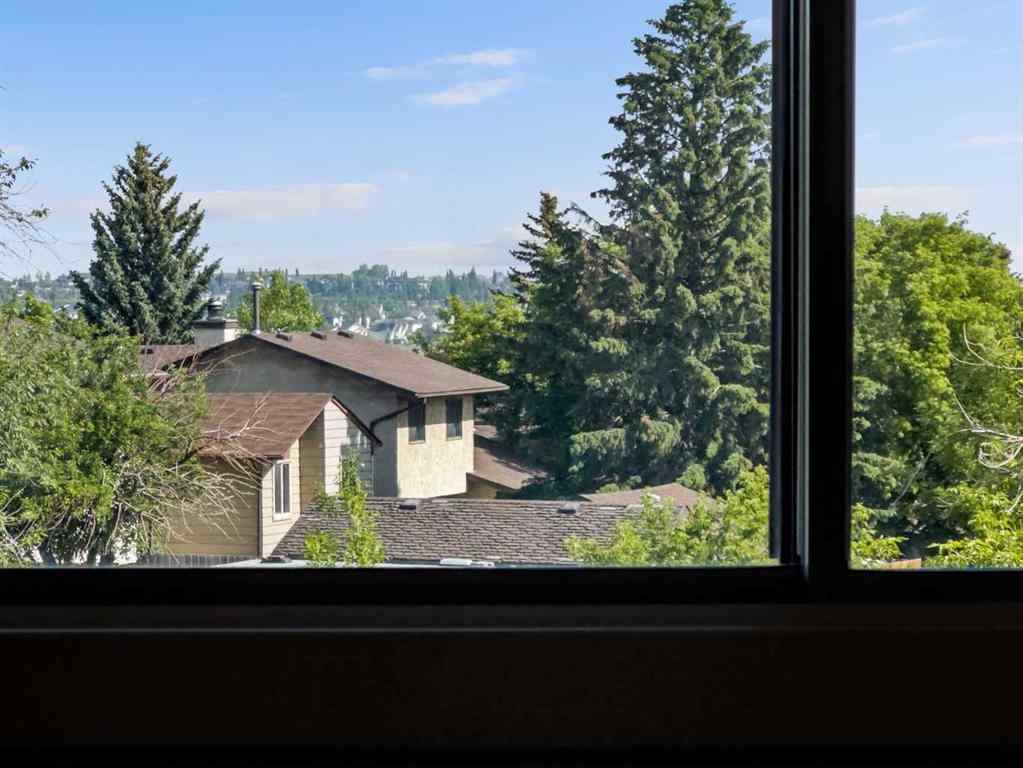 MLS® A2264814 - 966 Berkley Drive NW in Beddington Heights Calgary, Residential