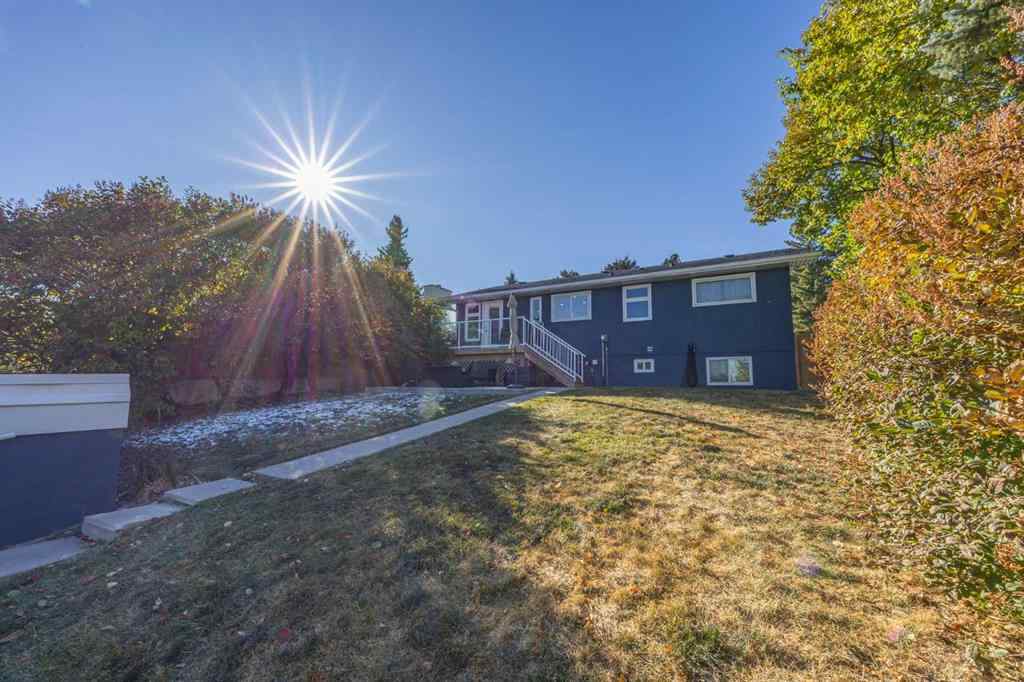 MLS® A2264816 - 827 Canaveral Crescent SW in Canyon Meadows Calgary, Residential