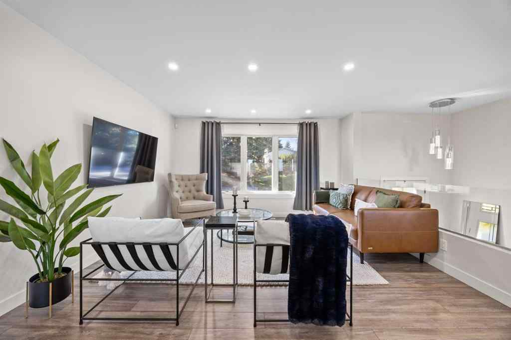 MLS® A2264816 - 827 Canaveral Crescent SW in Canyon Meadows Calgary, Residential