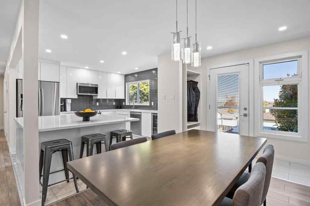 MLS® A2264816 - 827 Canaveral Crescent SW in Canyon Meadows Calgary, Residential