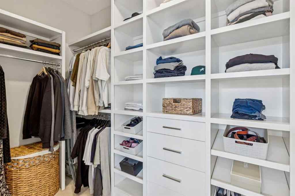 MLS® A2264817 - 2620 15A Street SW in Bankview Calgary, Residential