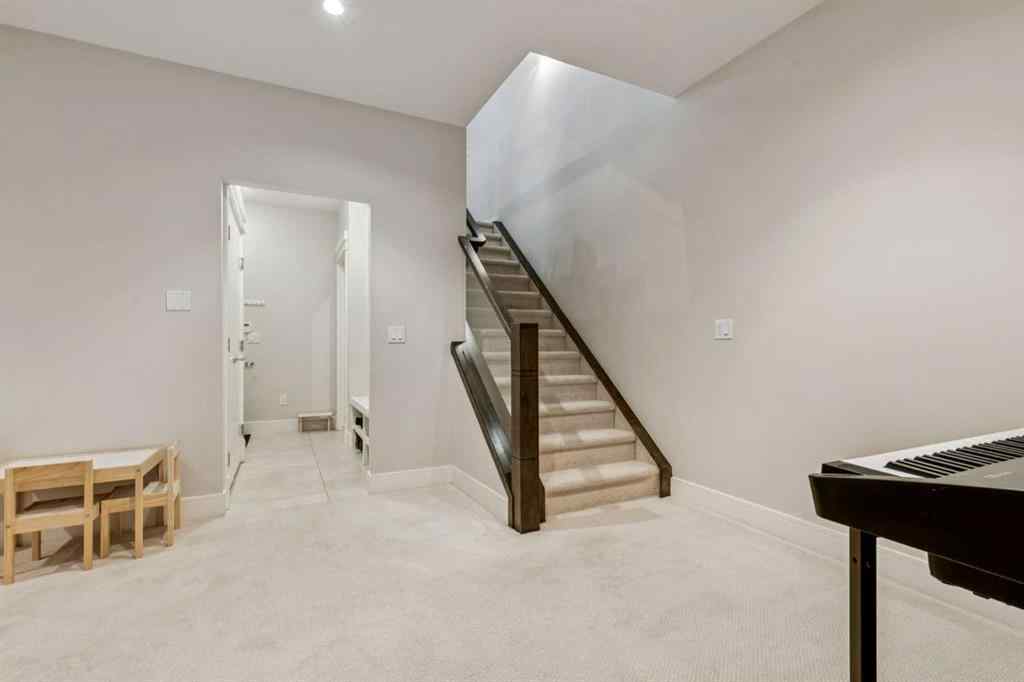 MLS® A2264817 - 2620 15A Street SW in Bankview Calgary, Residential