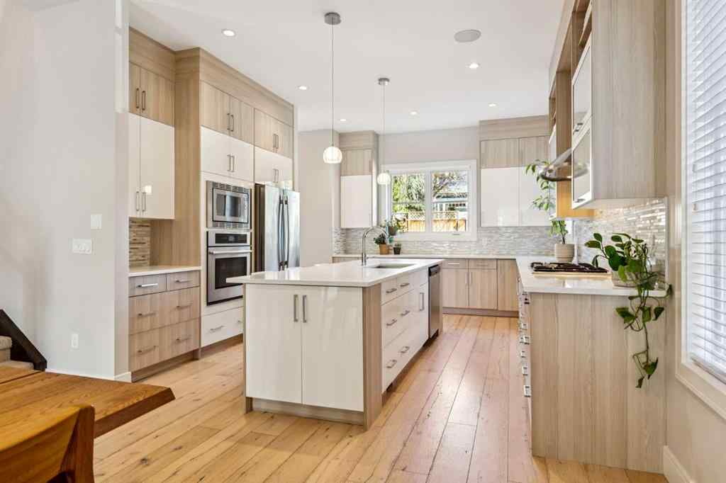 MLS® A2264817 - 2620 15A Street SW in Bankview Calgary, Residential