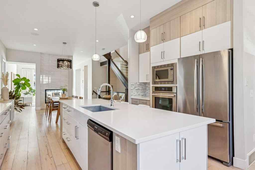 MLS® A2264817 - 2620 15A Street SW in Bankview Calgary, Residential