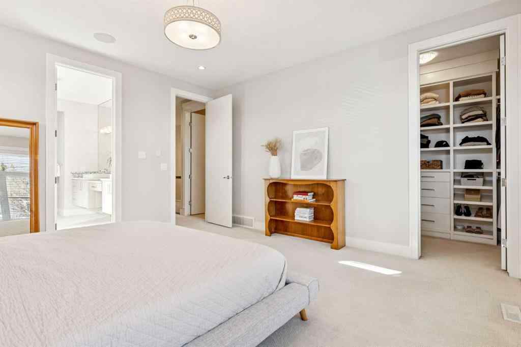 MLS® A2264817 - 2620 15A Street SW in Bankview Calgary, Residential