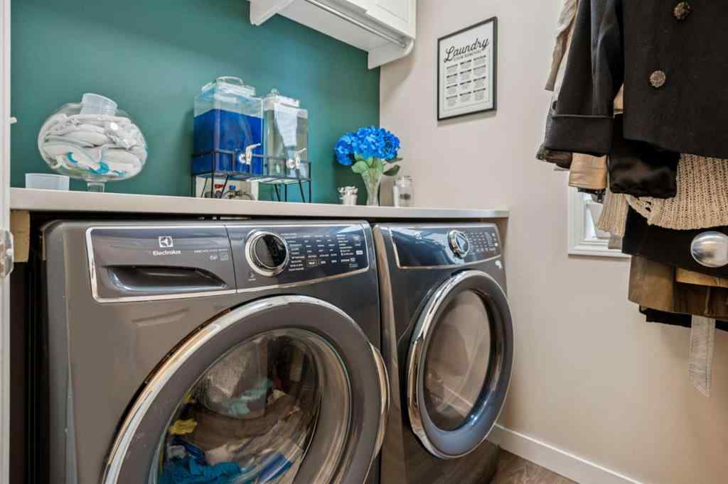 MLS® A2264818 - 171 Everhollow Way SW in Evergreen Calgary, Residential