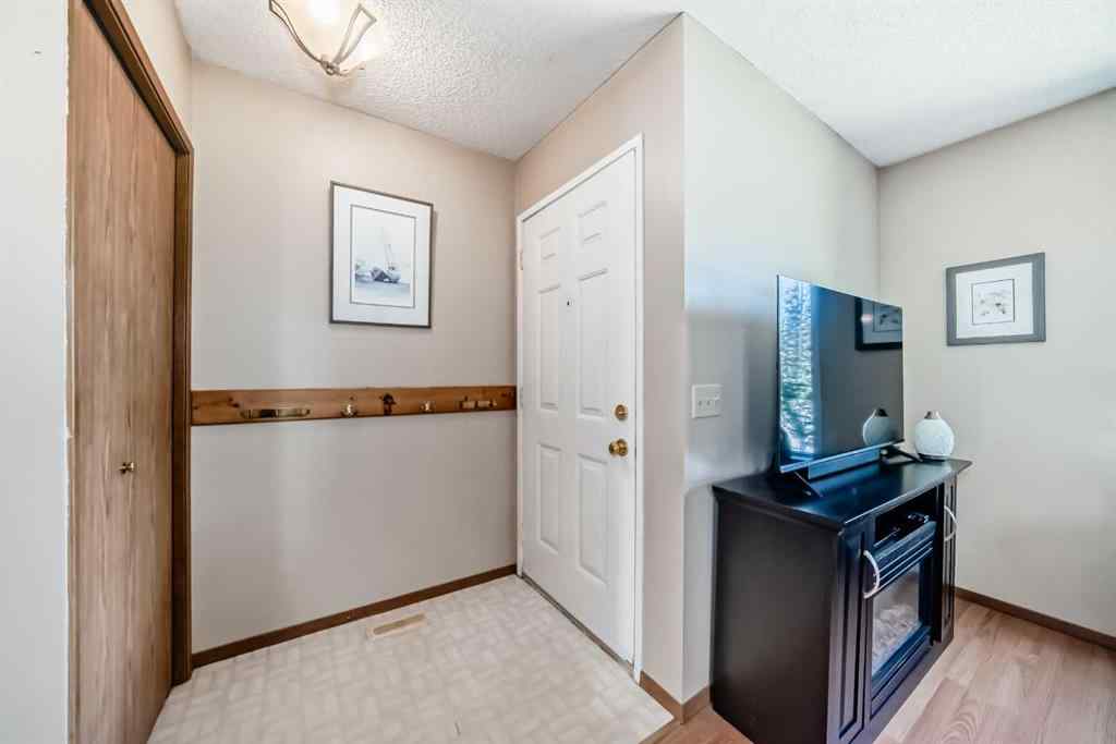 MLS® A2264819 - 223 Martindale Boulevard NE in Martindale Calgary, Residential