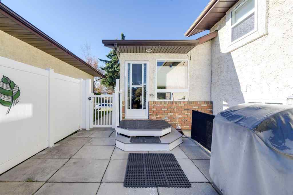 MLS® A2264820 - 55 Mclevin Crescent  in Morrisroe Extension Red Deer, Residential