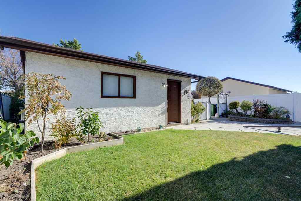 MLS® A2264820 - 55 Mclevin Crescent  in Morrisroe Extension Red Deer, Residential