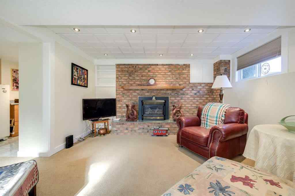 MLS® A2264820 - 55 Mclevin Crescent  in Morrisroe Extension Red Deer, Residential