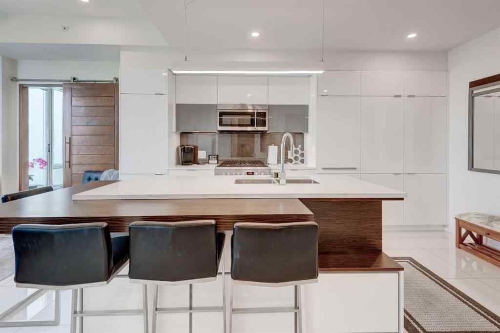 MLS® A2264825 - Unit #704 1020 9 Avenue SE in Inglewood Calgary, Residential