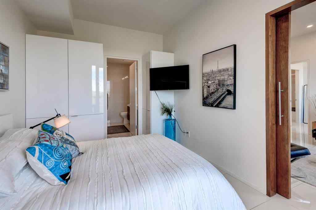 MLS® A2264825 - Unit #704 1020 9 Avenue SE in Inglewood Calgary, Residential