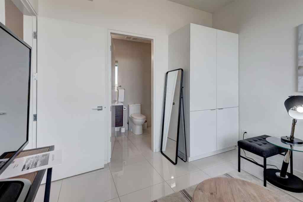 MLS® A2264825 - Unit #704 1020 9 Avenue SE in Inglewood Calgary, Residential