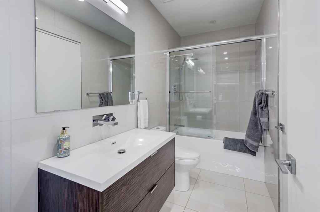 MLS® A2264825 - Unit #704 1020 9 Avenue SE in Inglewood Calgary, Residential