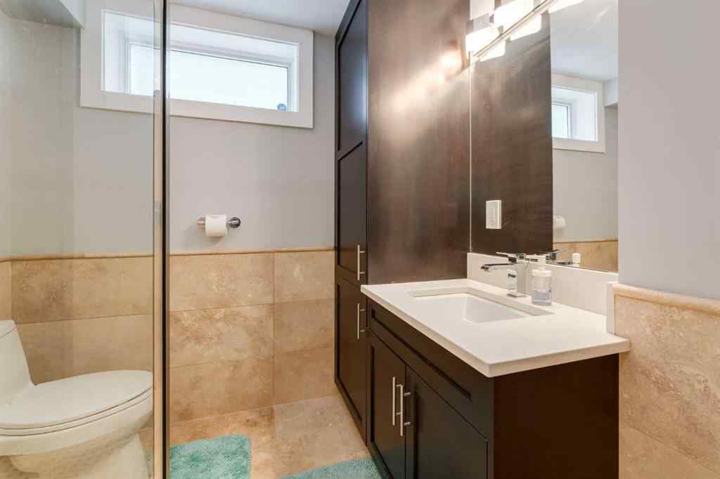 MLS® A2264826 - 32 Calandar Road NW in Collingwood Calgary, Residential